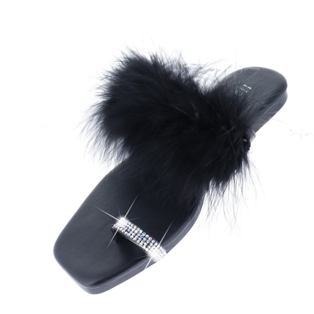 Faux Fur Black Slippers with rhinestone toe - 9